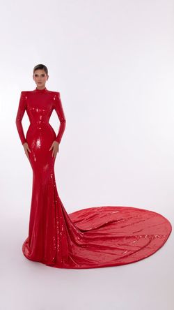 Style AD5604 Albina Dyla Red Size 8 Black Tie Straight Dress on Queenly