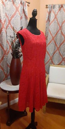 Leslie Fay Red Size 10 Lace Jersey Cocktail Dress on Queenly