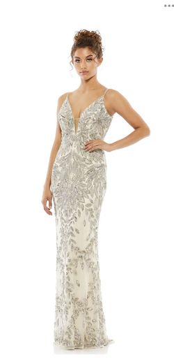 Style #5107 MacDuggal Silver Size 2 Straight Dress on Queenly