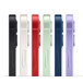 Un iPhone 12 visto di lato nei colori nero, bianco, rosso, verde, blu, viola, angoli arrotondati, bordi dritti, pulsante laterale in tinta