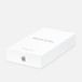 Bovenaanzicht van witte verzenddoos, Apple logo op de zijkant, tekst luidt: iPhone 12 Pro, Apple Certified Pre-Owned