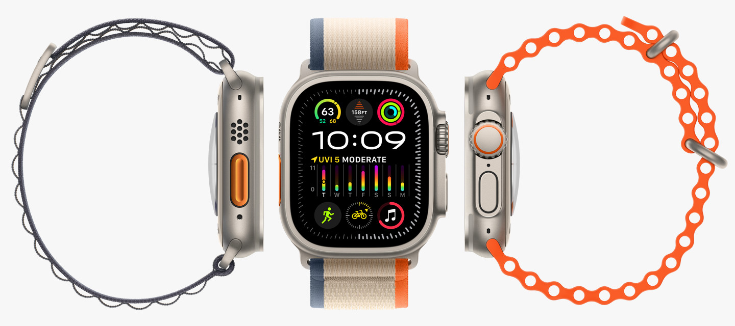 Drie exemplaren van Apple Watch Ultra met bandjes in de verschillende stijlen.