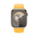 Correa deportiva amarillo solar en un Apple Watch con caja de 45 mm y Digital Crown.