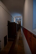 Museum of Hostages: hallway