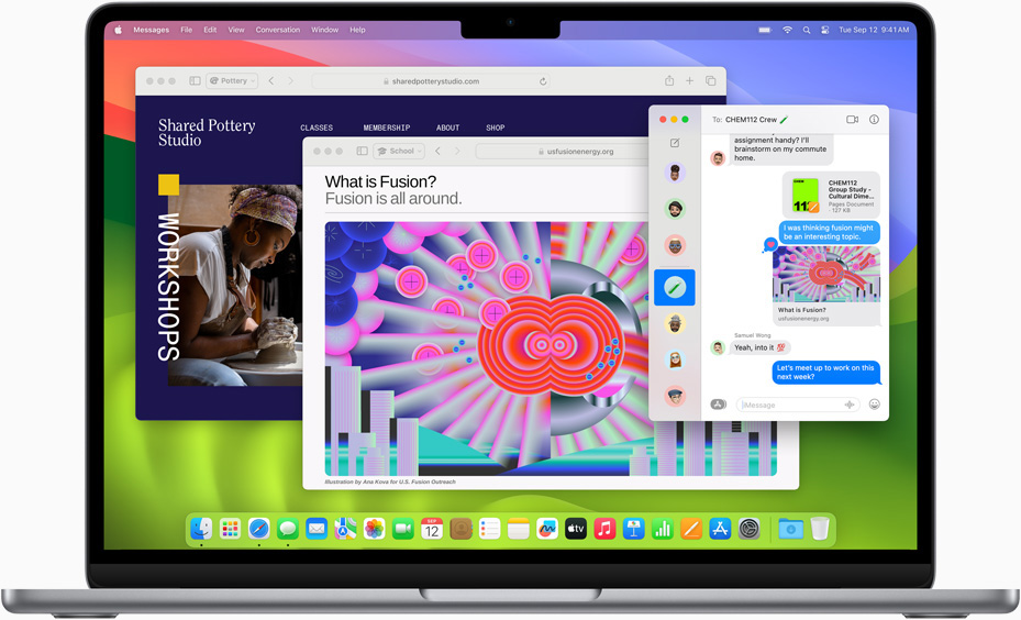 MacBook Air에서 Safari 및 메시지를 사용 중인 모습
