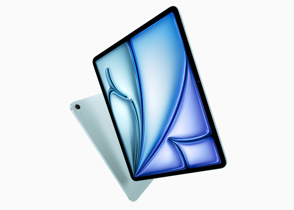 Redesignede 11-tommers iPad Air og helt nye 13-tommers iPad Air vist i ulike vinkler mot en hvit bakgrunn.