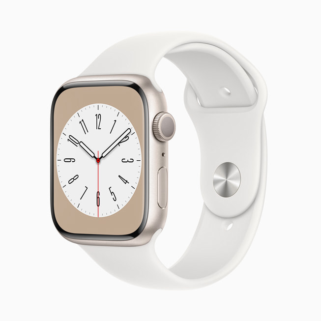 Apple Watch Series 8 montrée de biais.