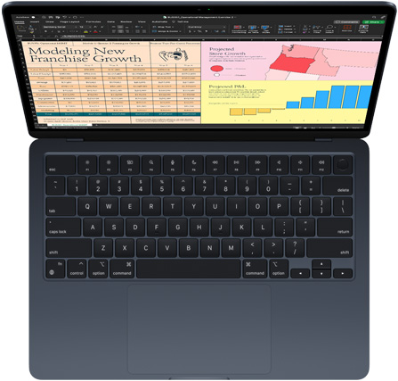 MacBook Air에서 Microsoft Excel을 사용 중인 모습