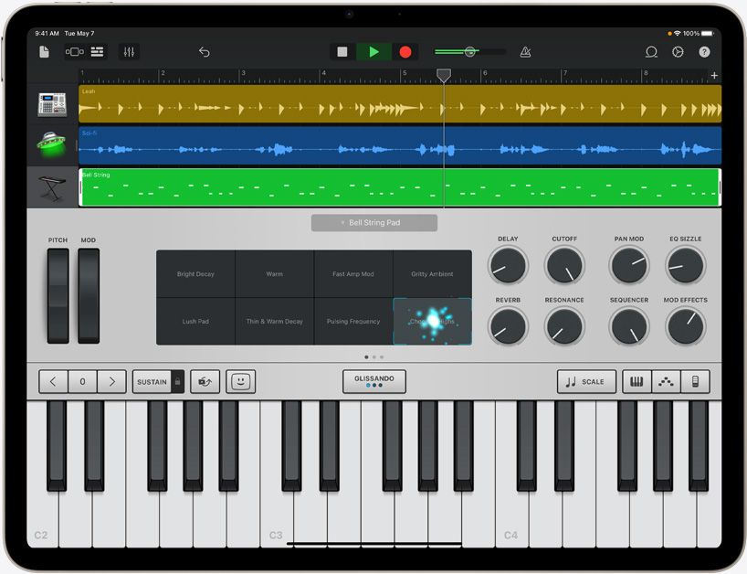 iPad Air prezentând o melodie în curs de creație