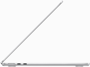 Mặt bên của MacBook Air màu Bạc