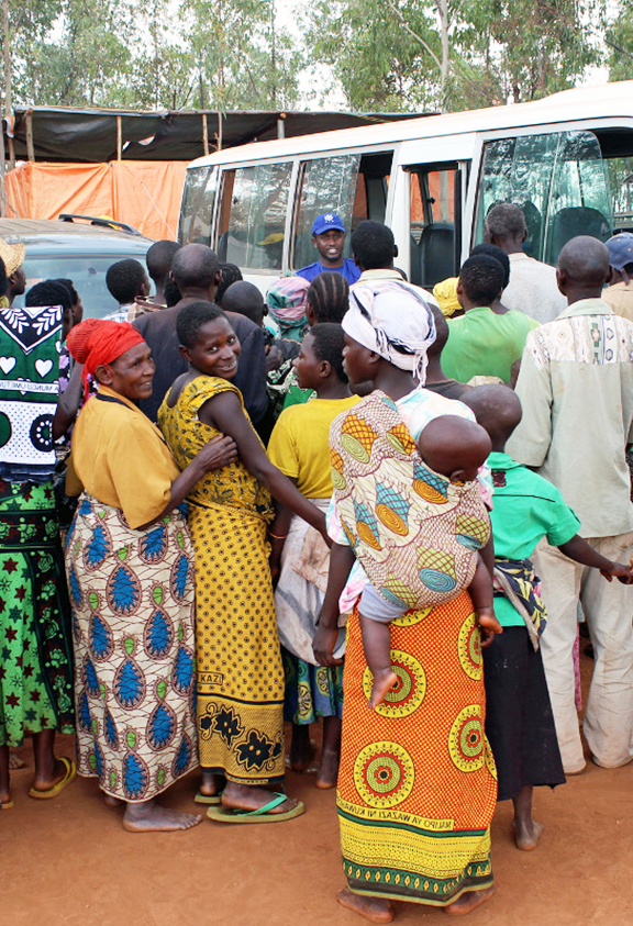 IOM aids Rwandan returnees from Tanzania.